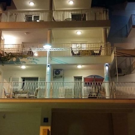 View On Th Sea Pisak Apartment Luaran gambar